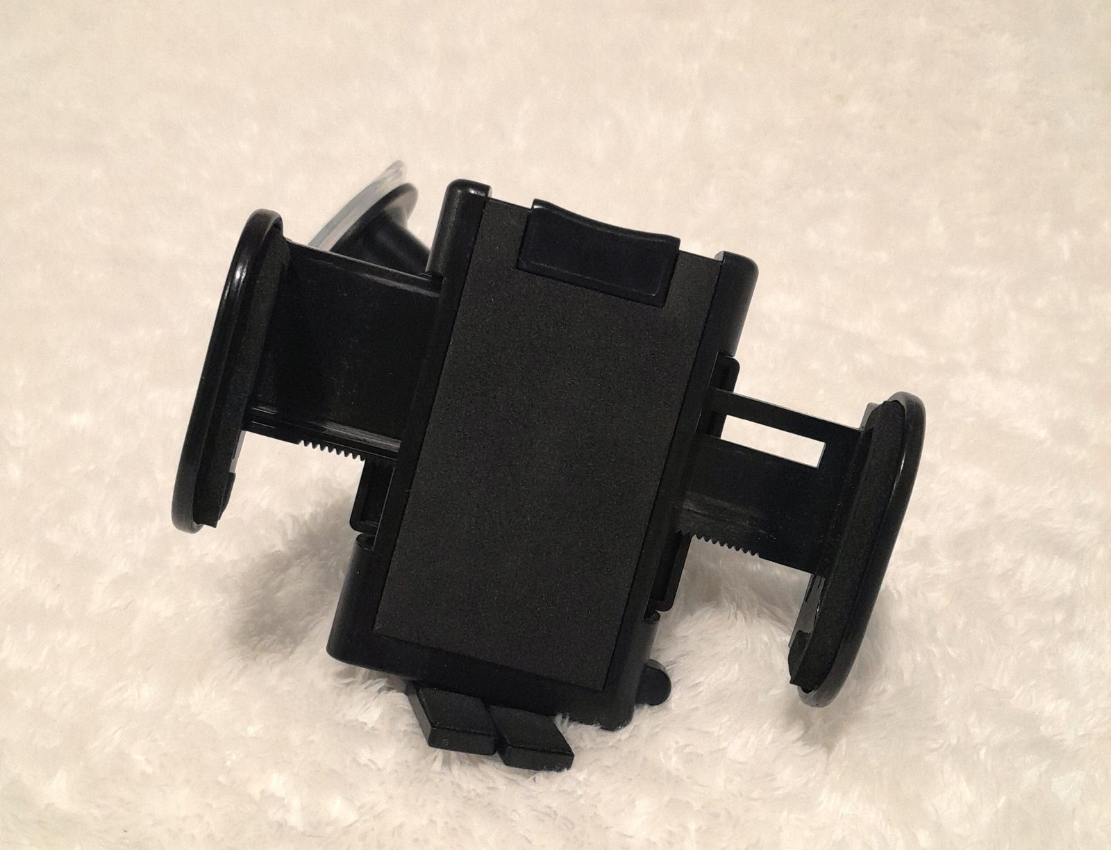 Suporte móvel para celular fixável em diversas superfícies